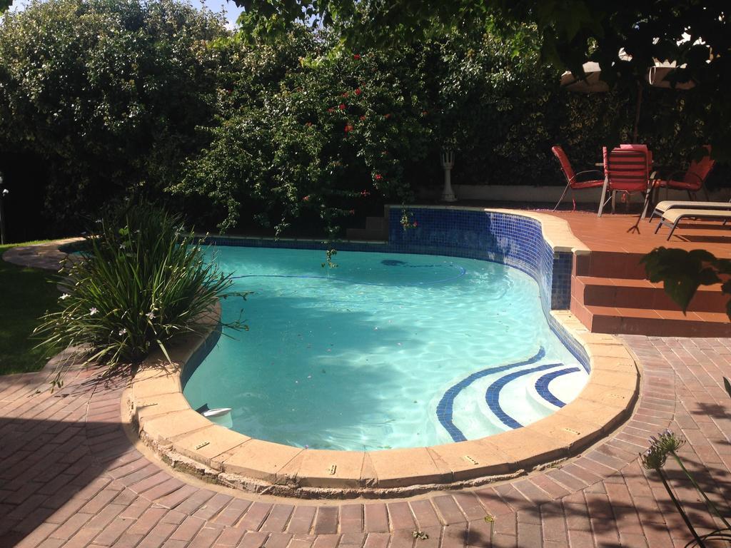 Lucky Bean Guesthouse Johannesburg Exterior foto