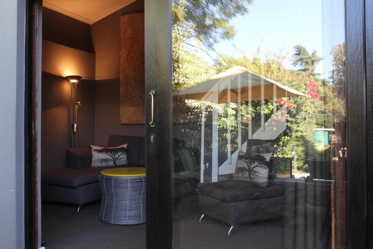 Lucky Bean Guesthouse Johannesburg Exterior foto